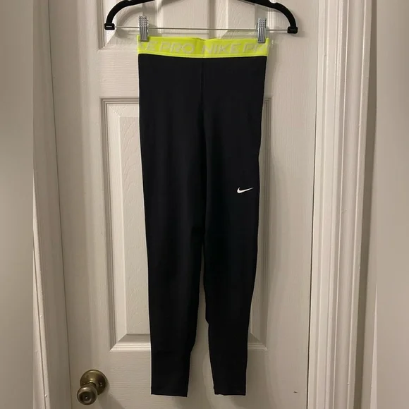 NEW Nike Pro 365 Women's High-Waisted 7/8 Mesh Panel Leggings, Black/Volt/White - Picture 3 of 13